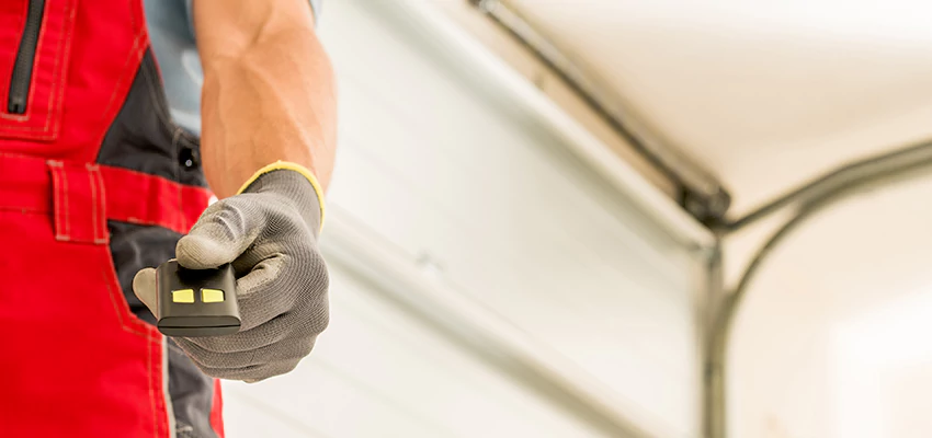 Residential Garage Door Security in Bermuda Dunes, California