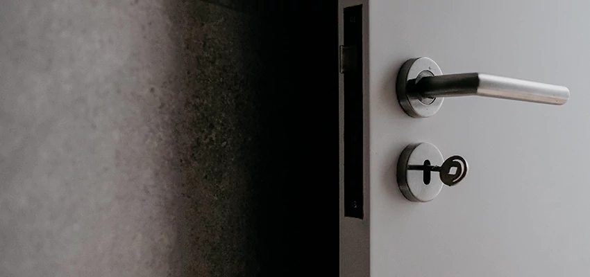 Front Door Handle Repair And Installation in Bermuda Dunes, CA