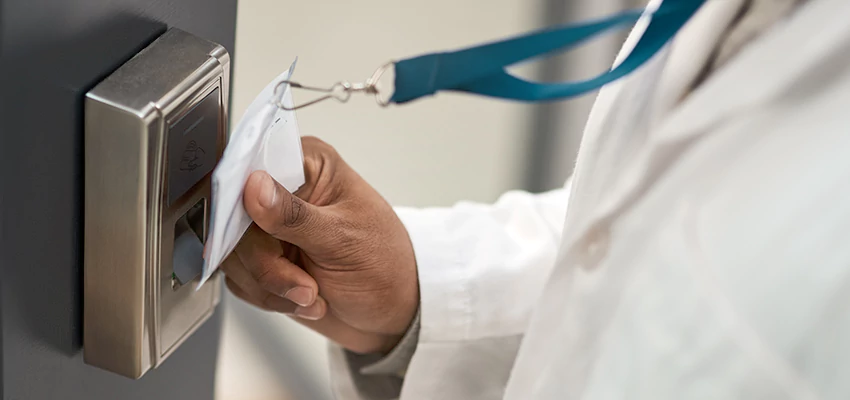 Commercial Locksmith For Rekey in Bermuda Dunes, CA